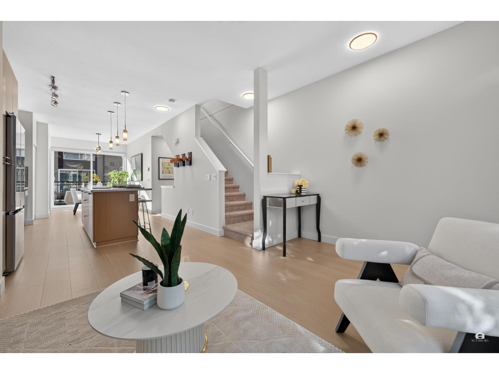 148 2228 162 Street Property Photo 8