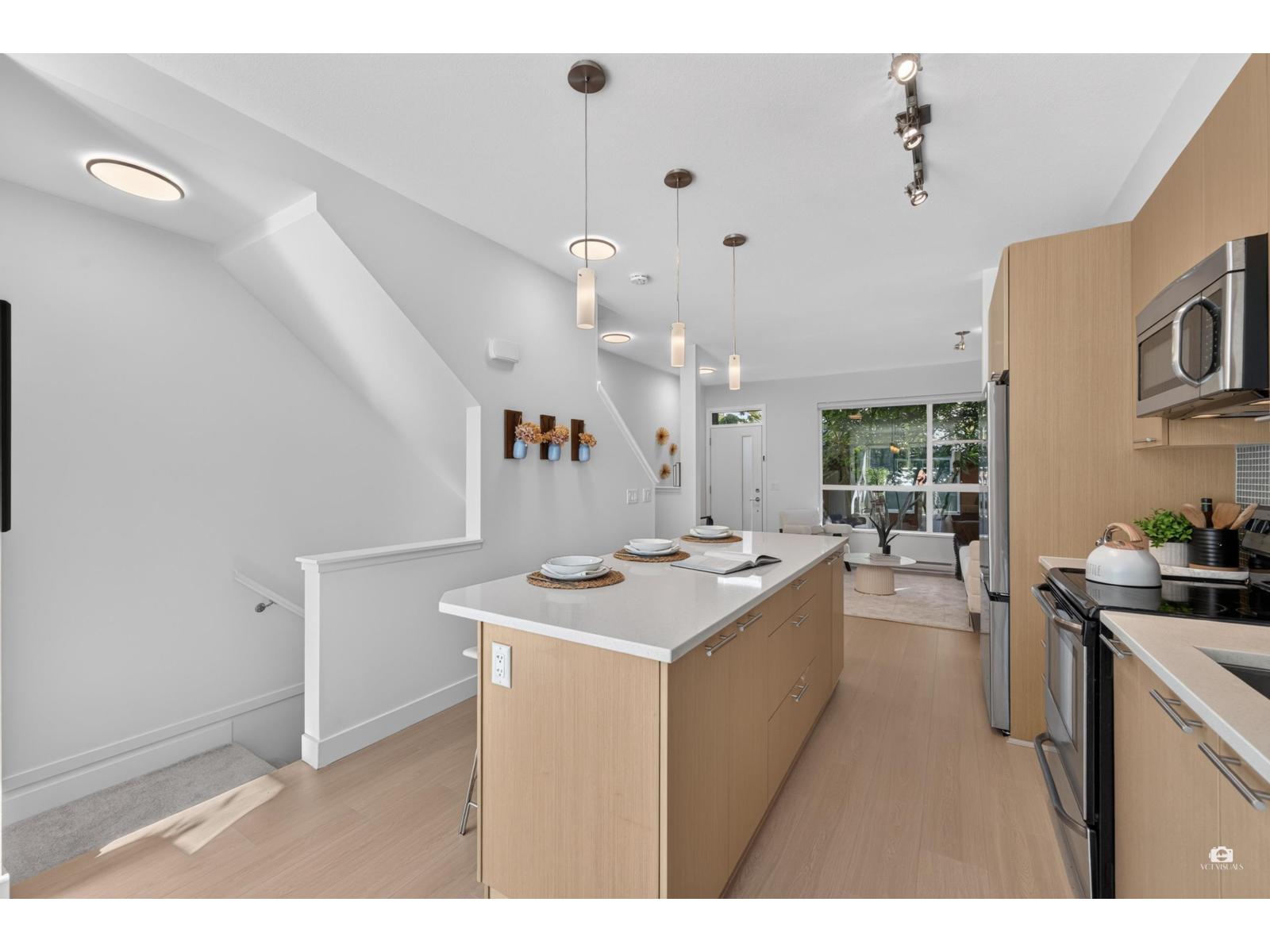 148 2228 162 Street Property Photo 12