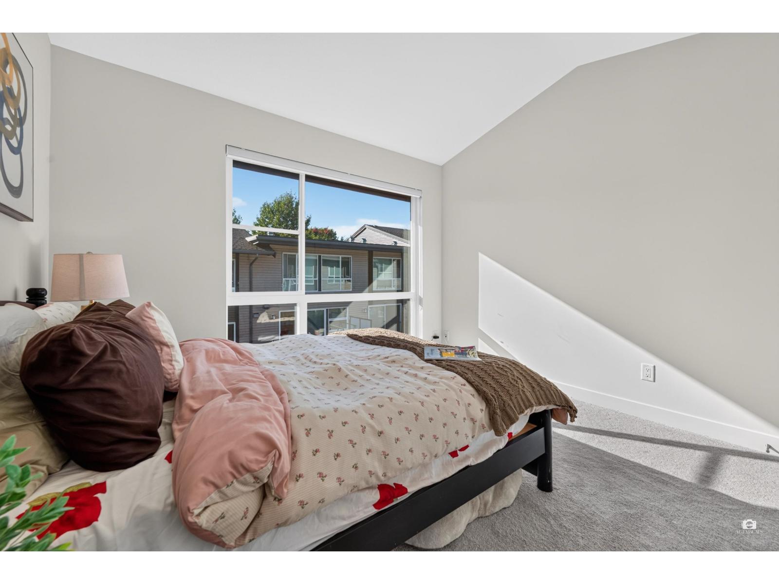 148 2228 162 Street Property Photo 19