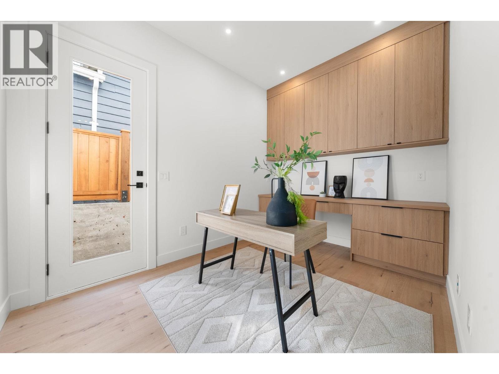1511 Burrill Avenue Property Photo 18