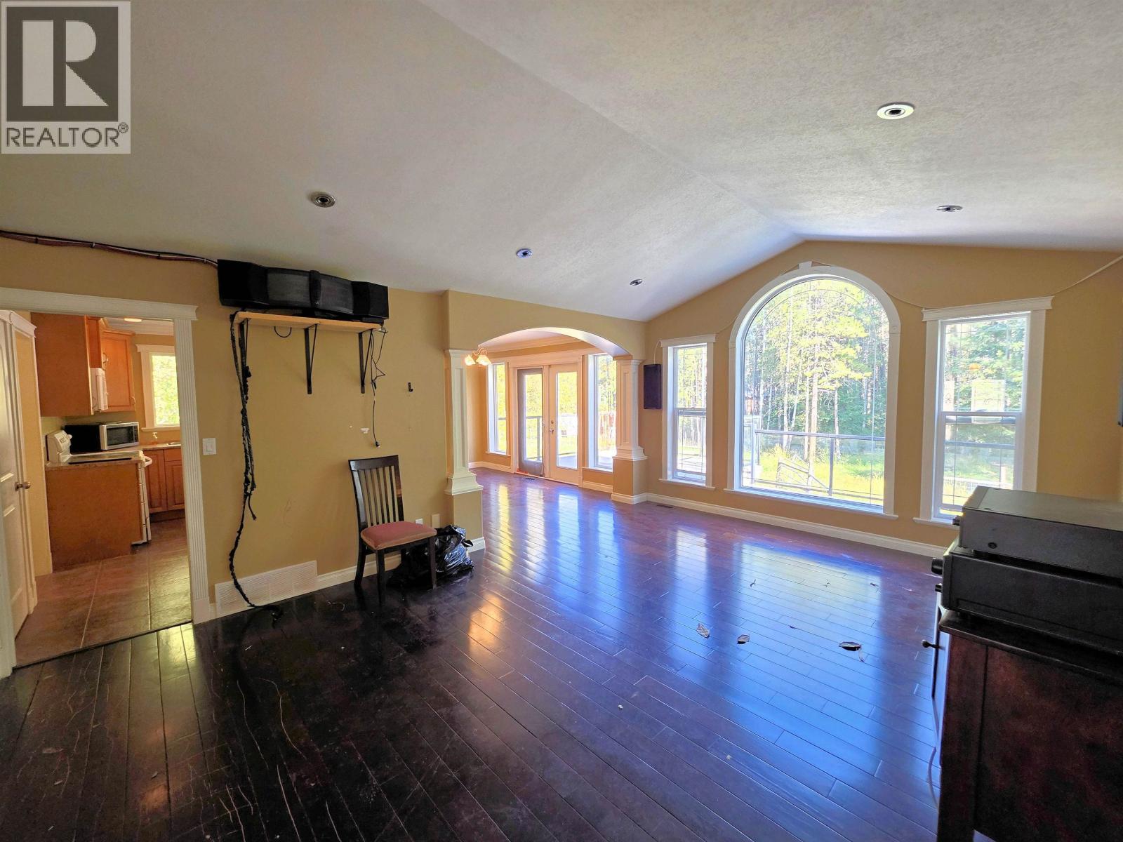 9122 Reynolds Road Property Photo 7