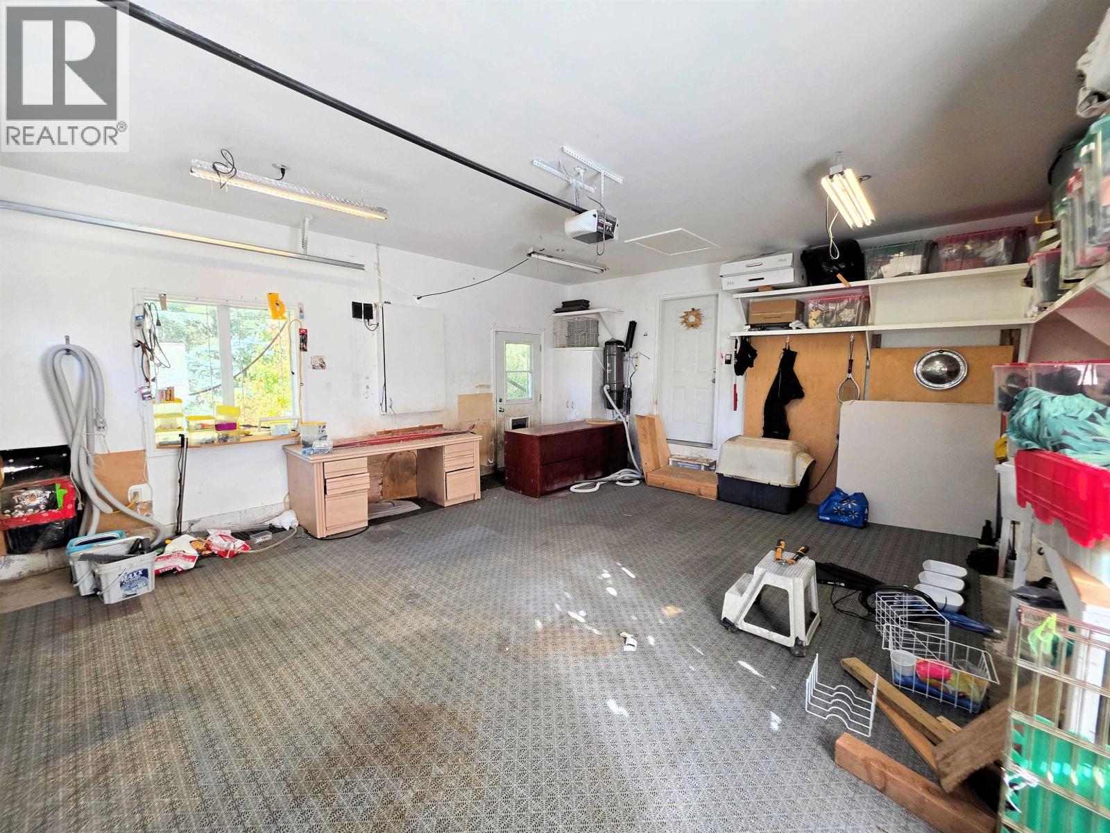 9122 Reynolds Road Property Photo 32