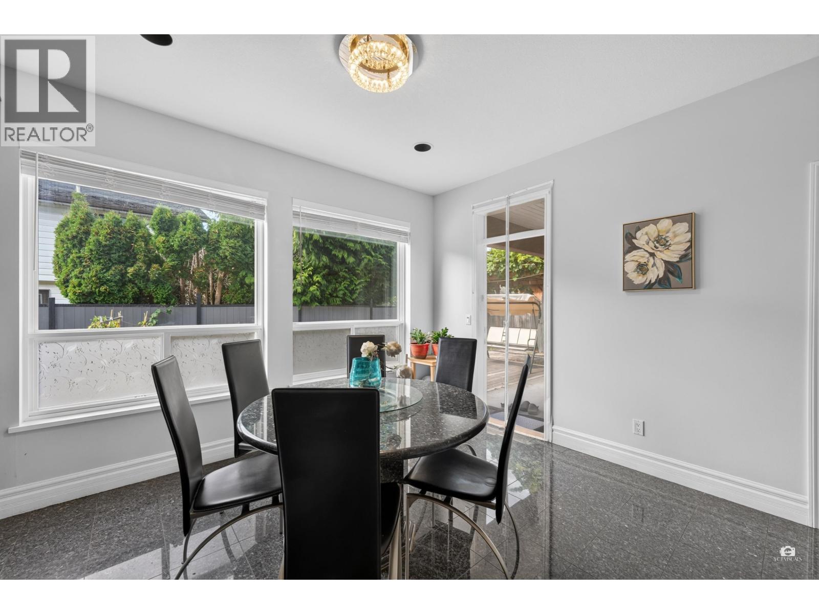 8151 Gilbert Road Property Photo 10