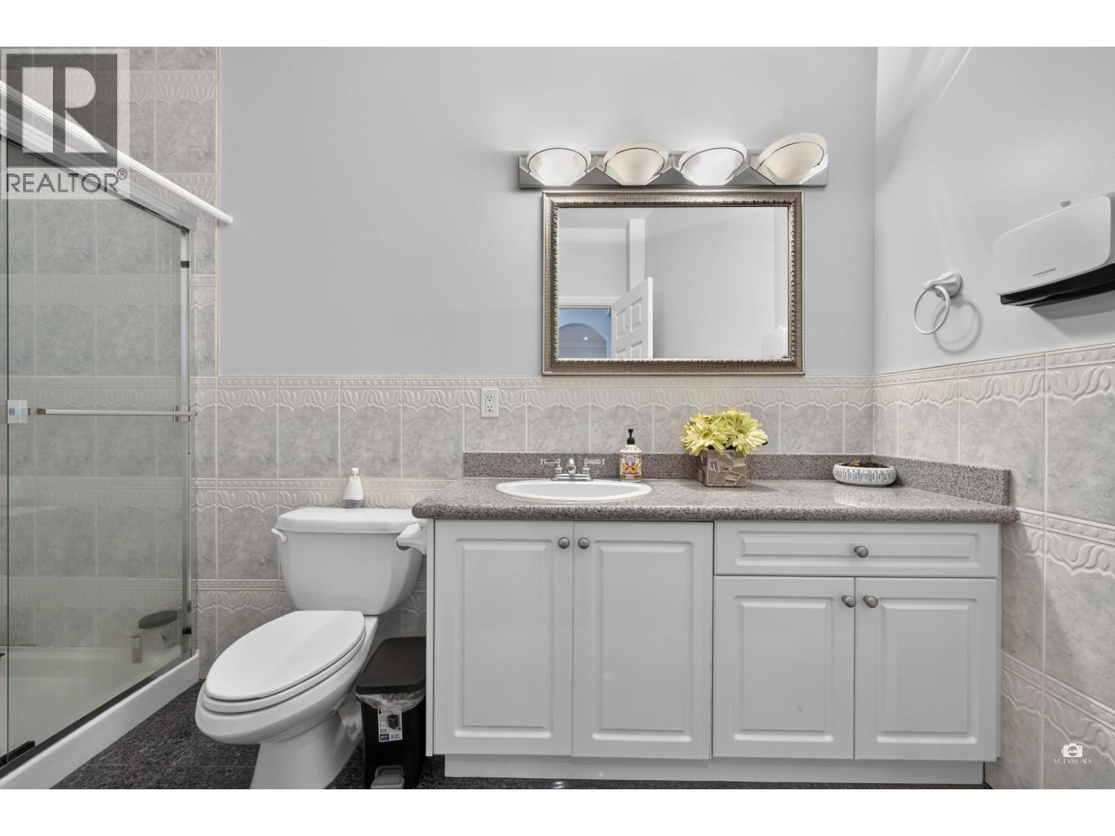 8151 Gilbert Road Property Photo 17