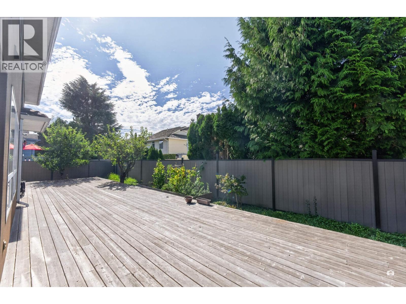 8151 Gilbert Road Property Photo 38