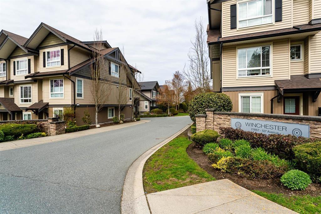 54 21867 50 AVENUE Property Photo 1