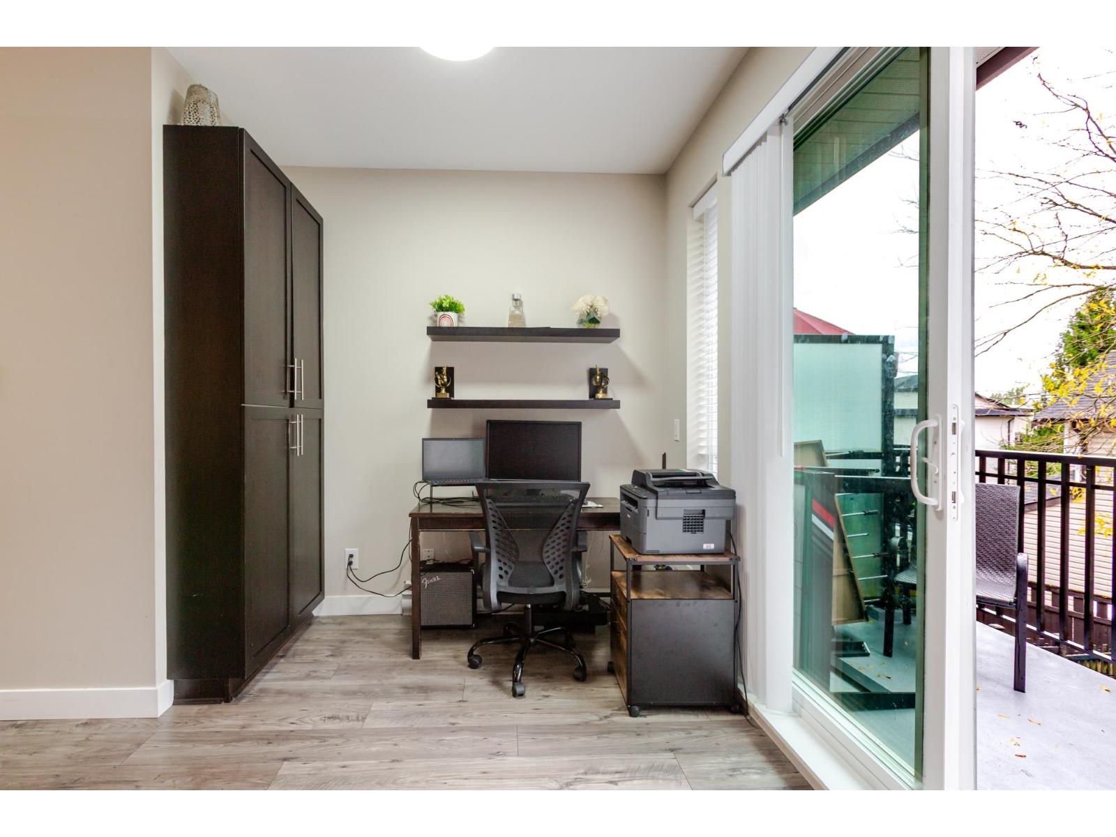 54 21867 50 Avenue Property Photo 9