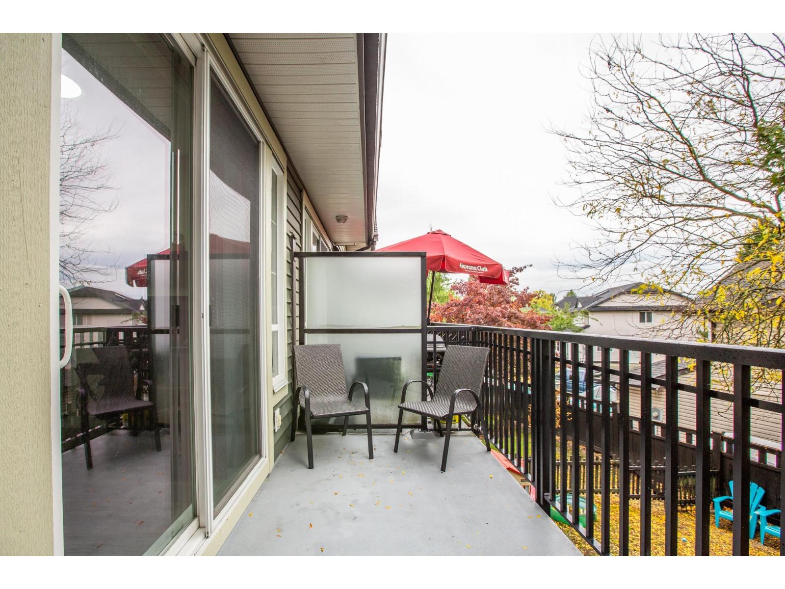 54 21867 50 Avenue Property Photo 10