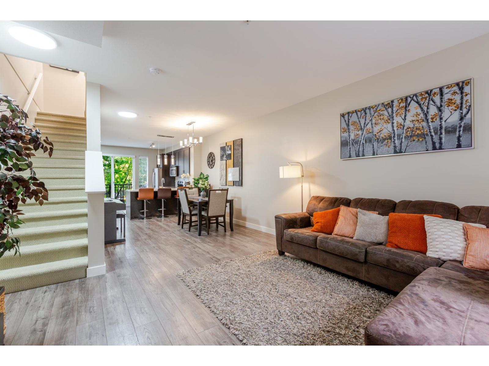 54 21867 50 Avenue Property Photo 15