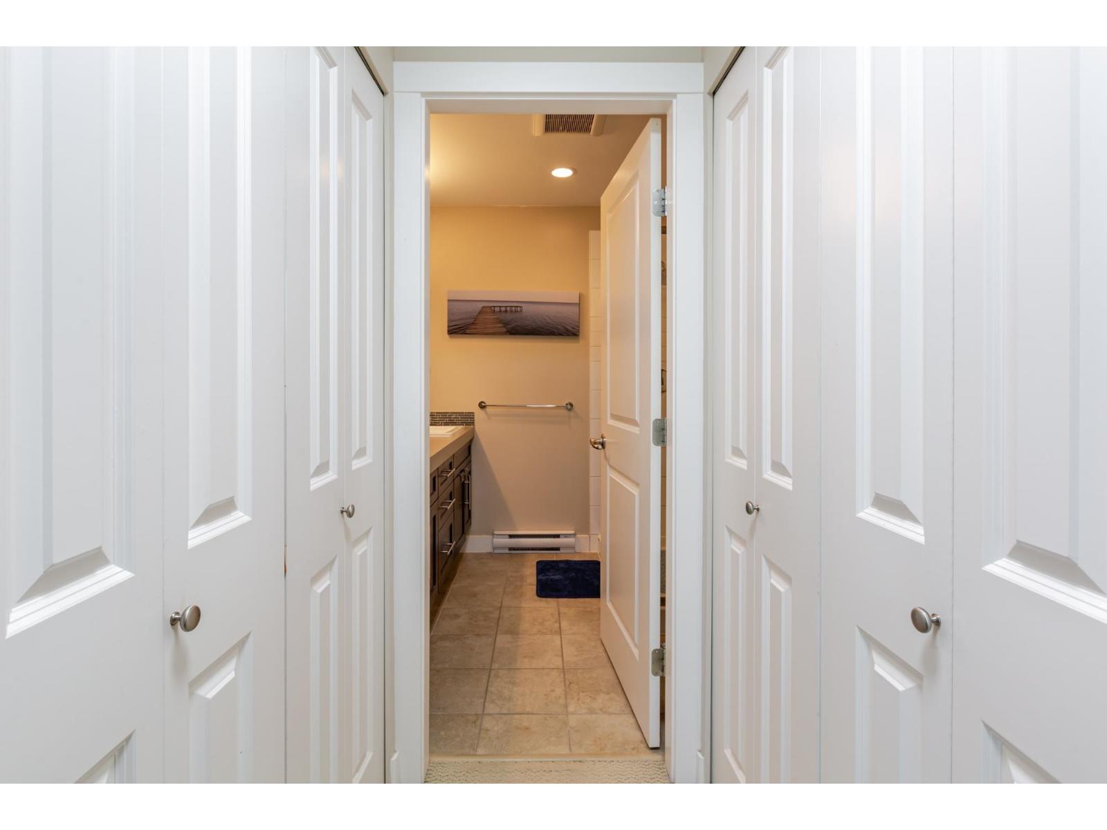 54 21867 50 Avenue Property Photo 21