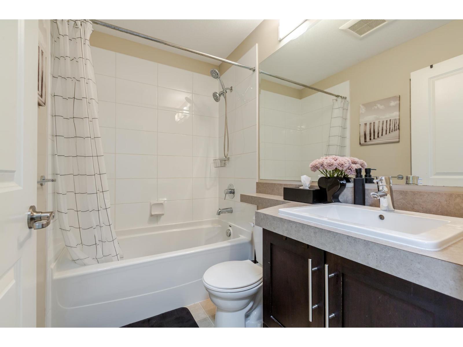 54 21867 50 Avenue Property Photo 26