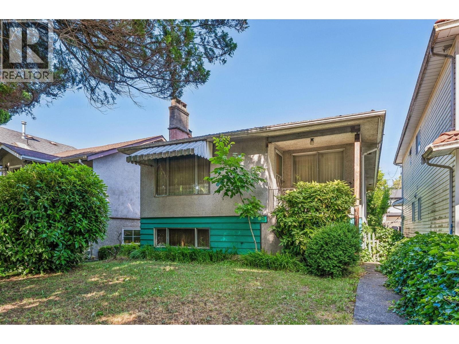 4420 Perry Street Property Photo 5