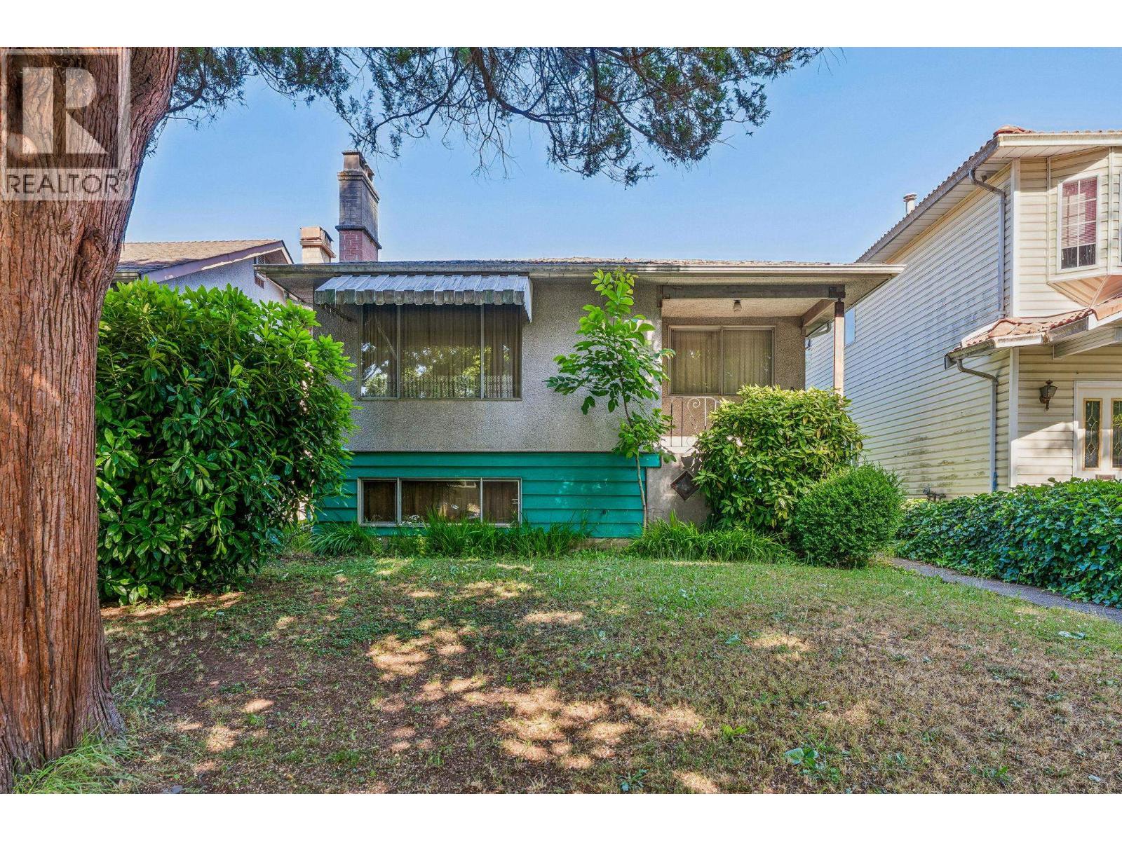 4420 Perry Street Property Photo 6