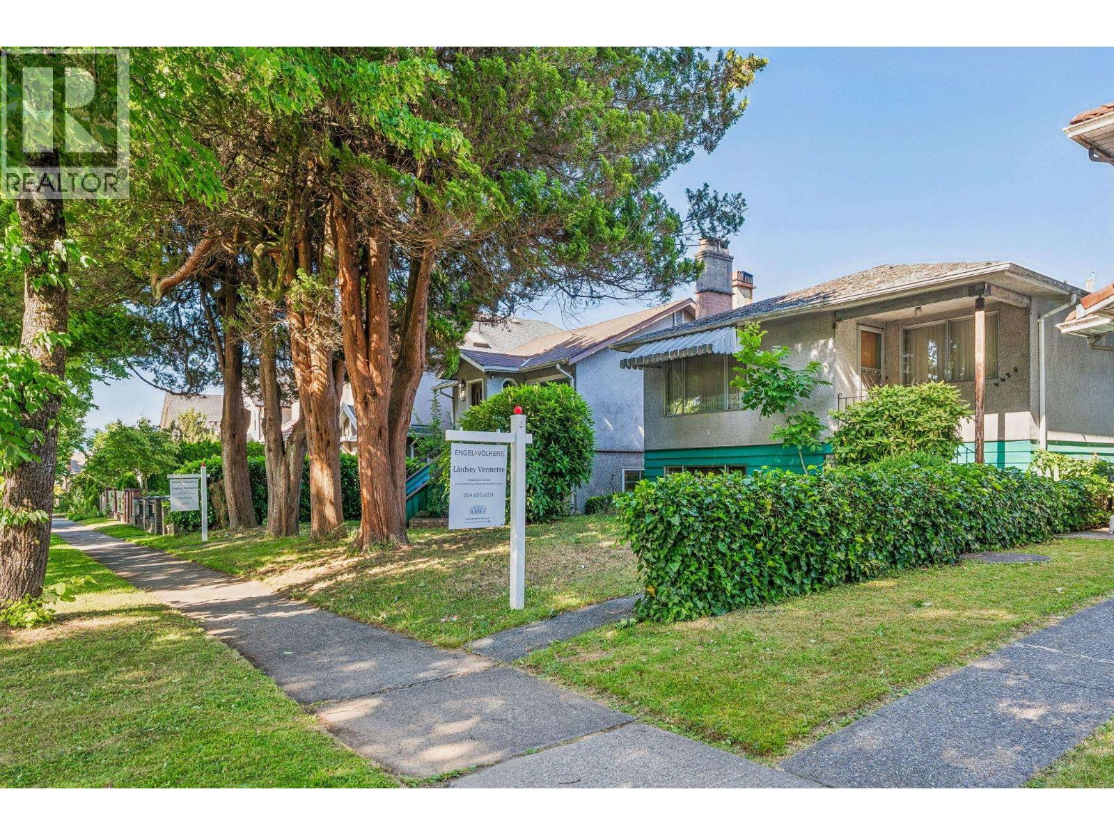 4420 Perry Street Property Photo 7