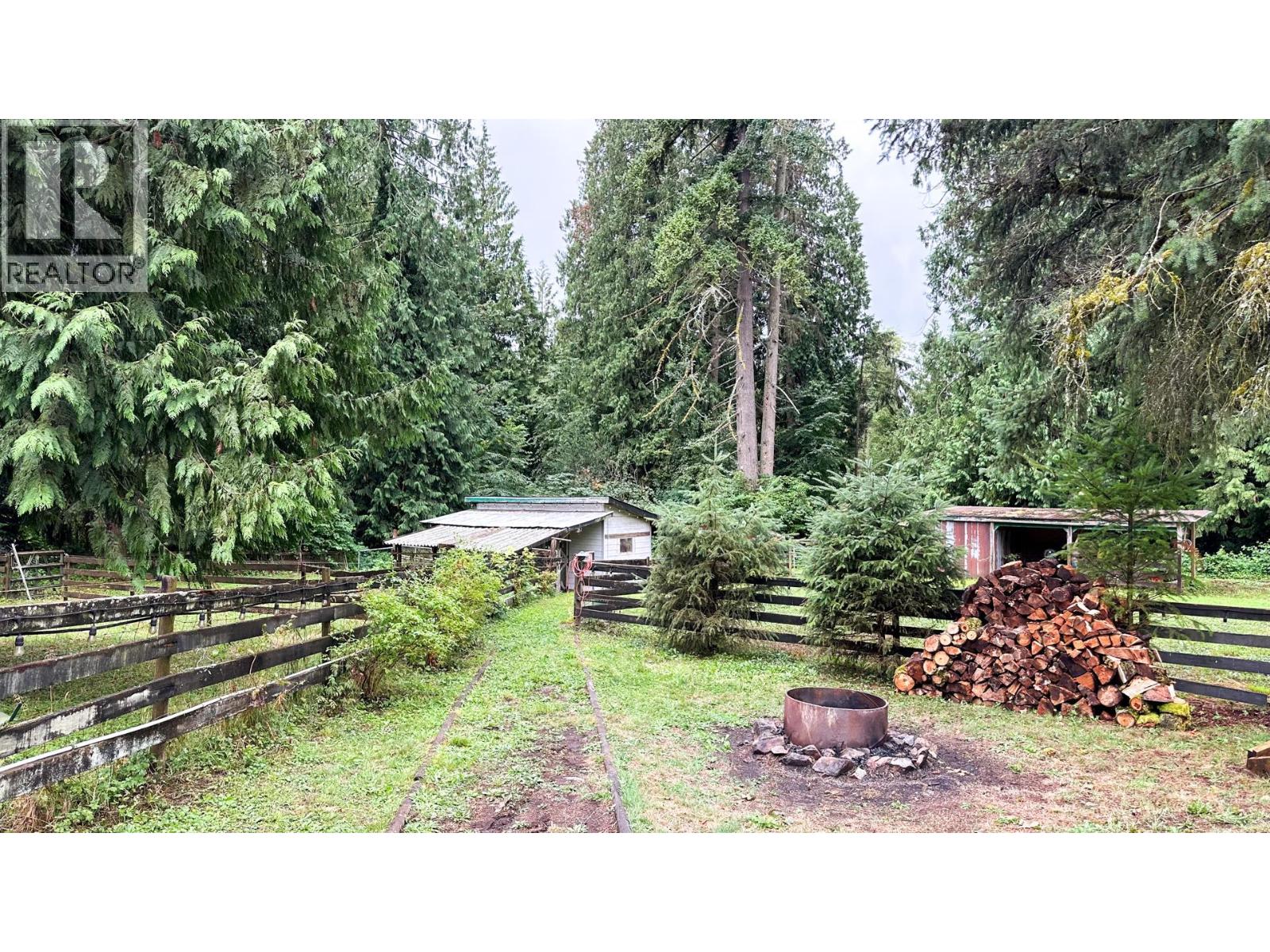 11185 272 Street Property Photo 3