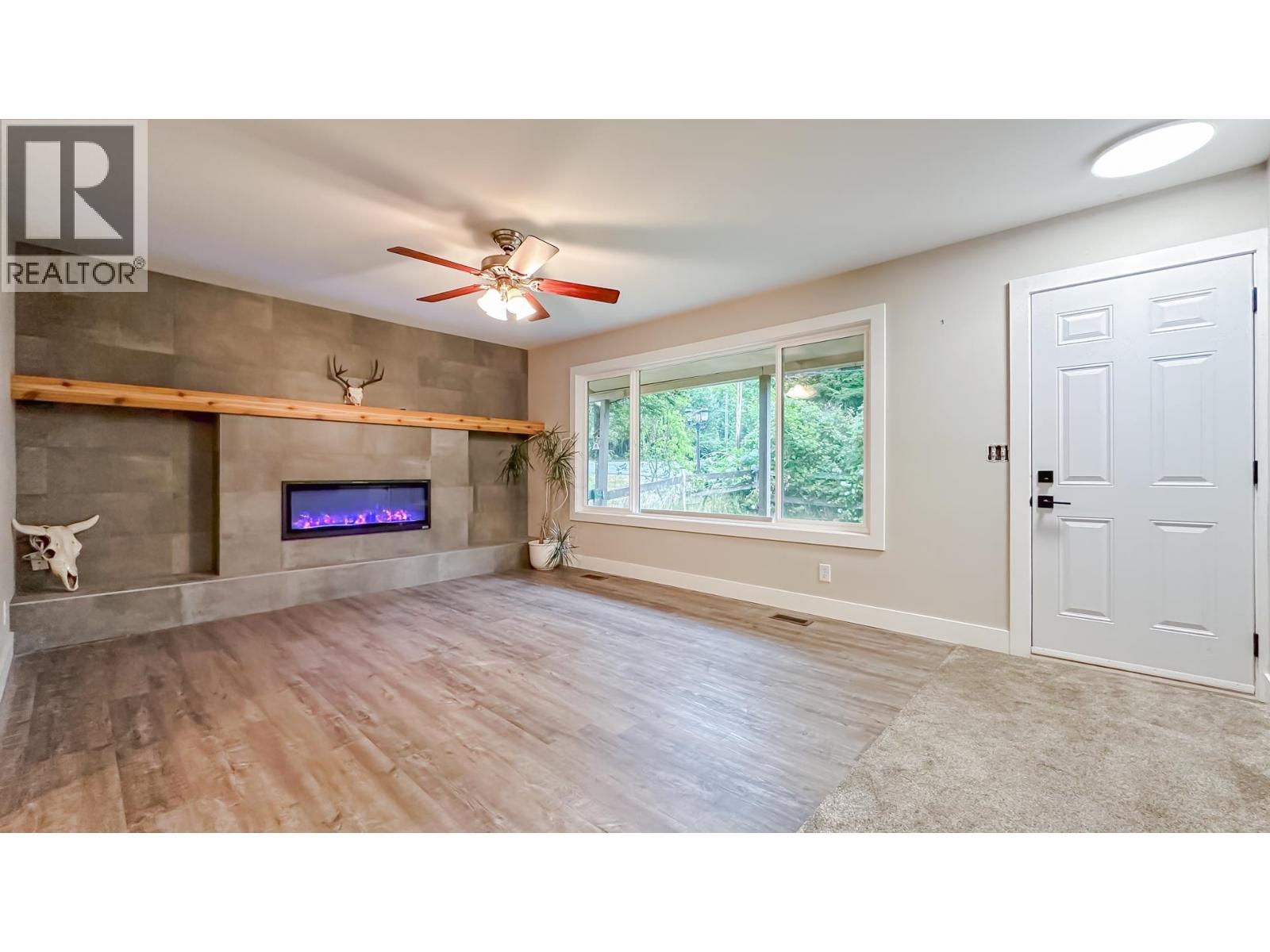 11185 272 Street Property Photo 9