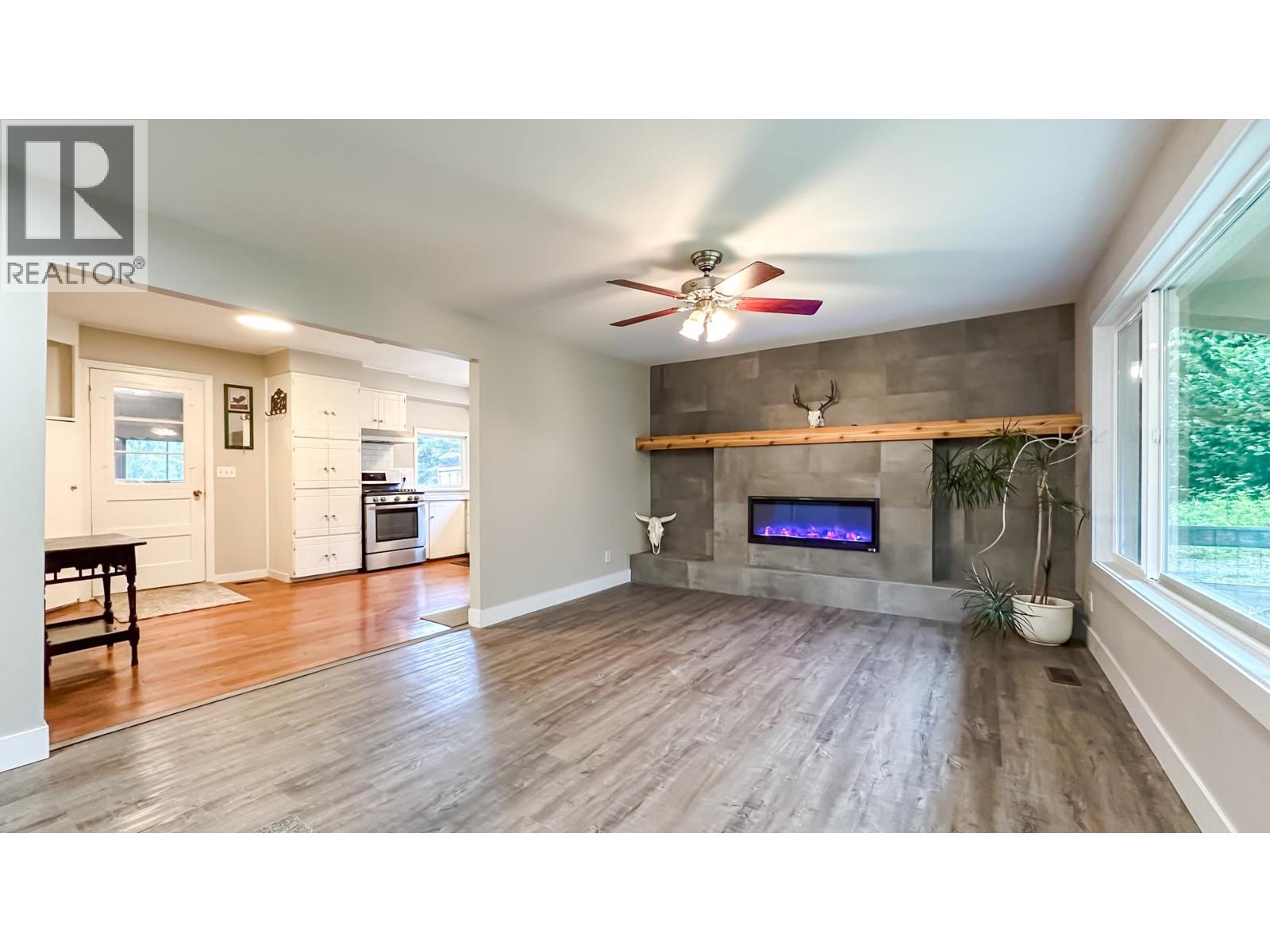 11185 272 Street Property Photo 11