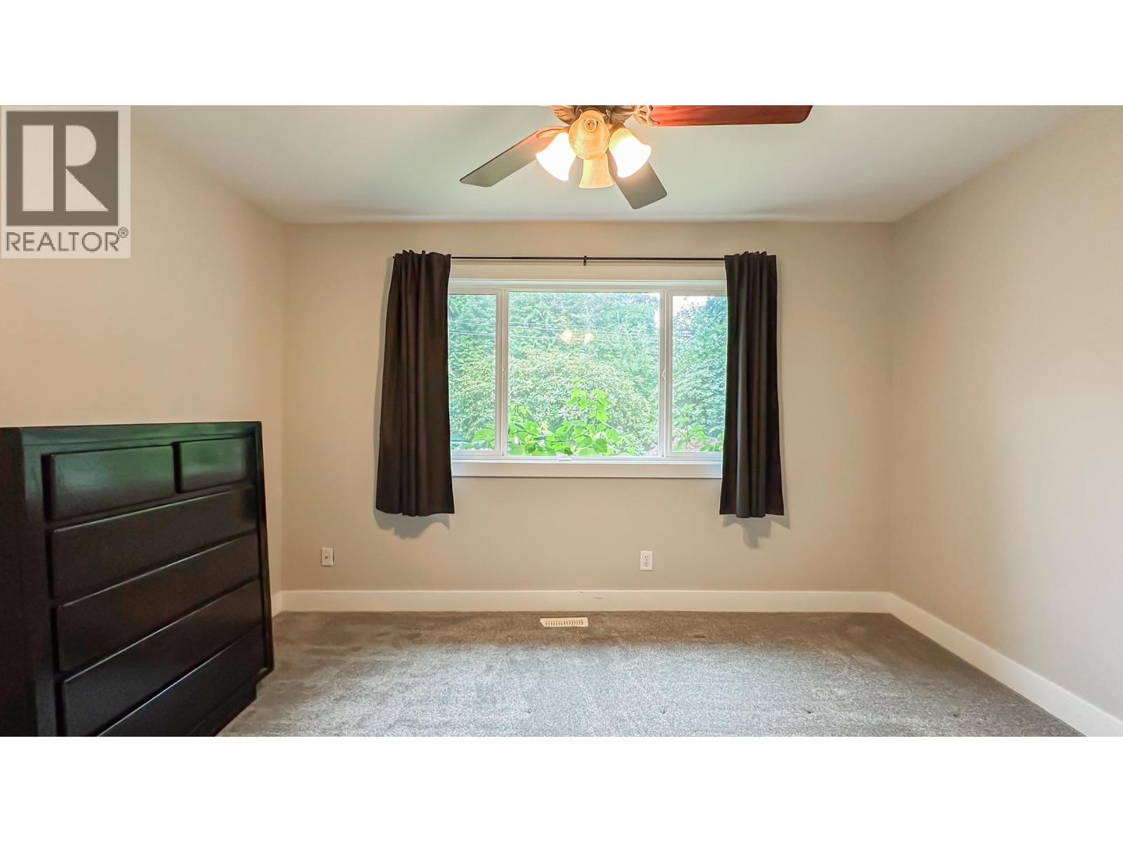 11185 272 Street Property Photo 18