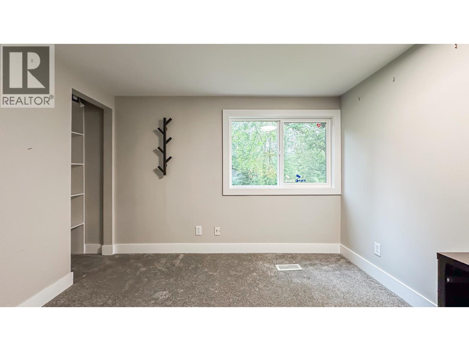 11185 272 Street Property Photo 22