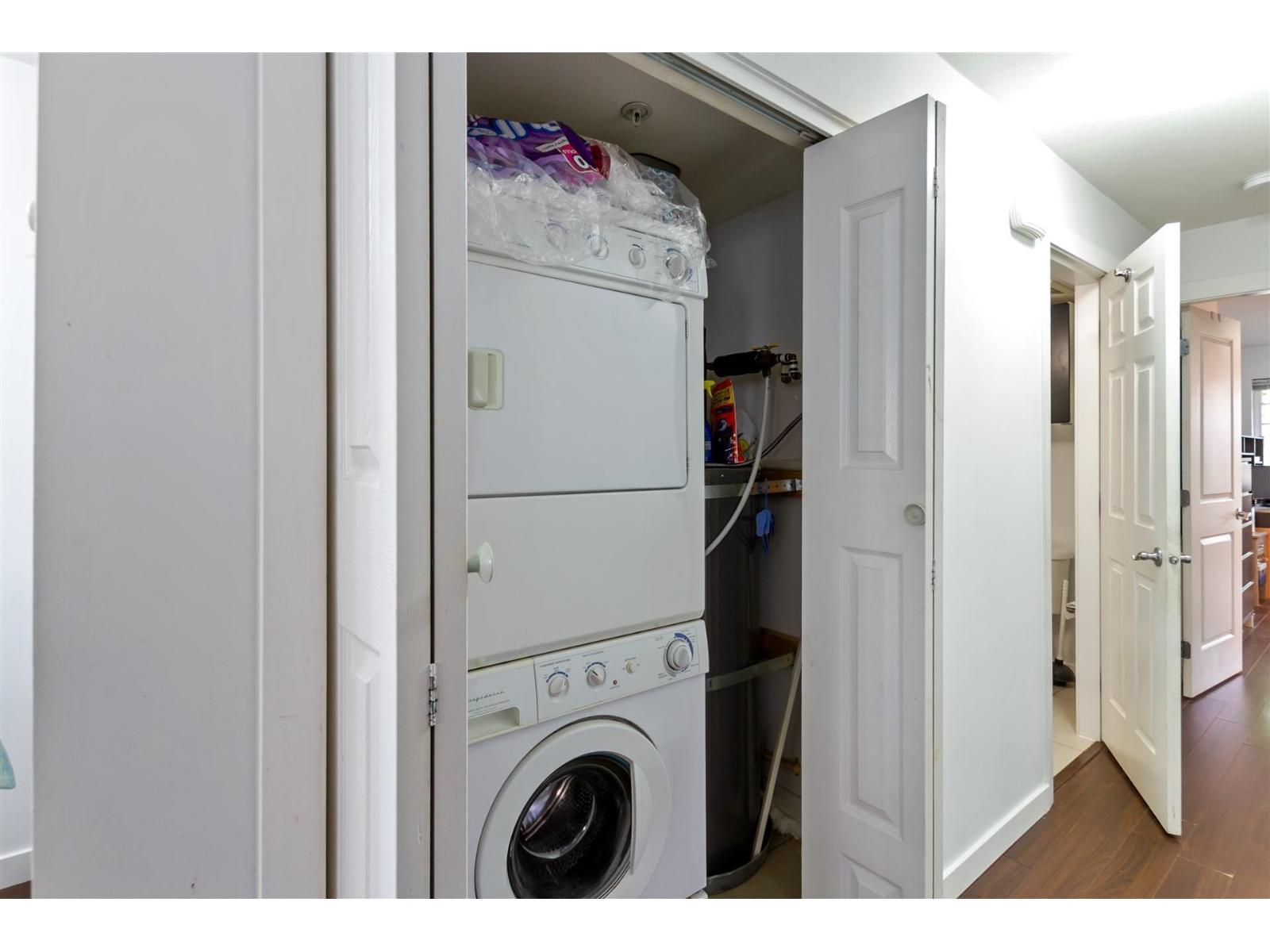 124 13958 108 Avenue Property Photo 14