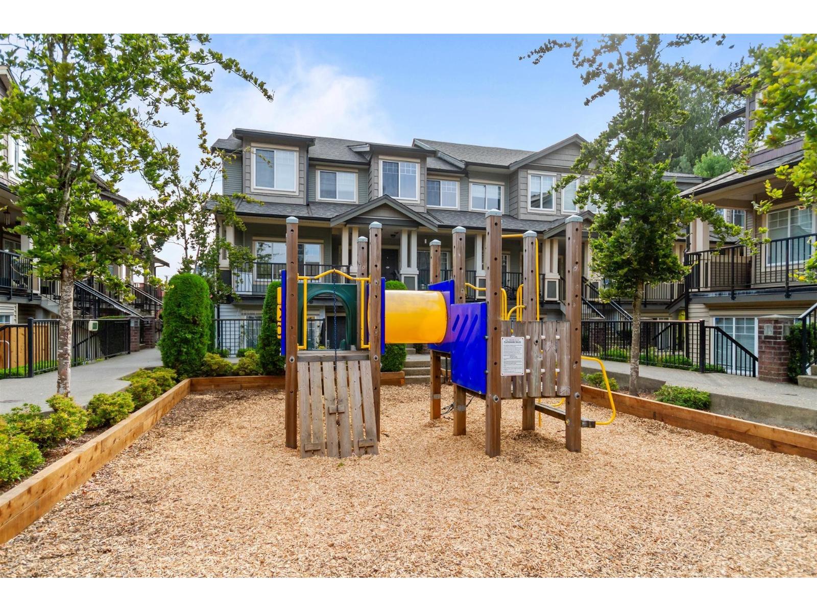 124 13958 108 Avenue Property Photo 24