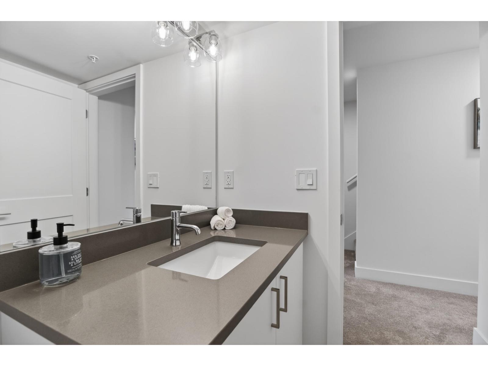 74 7381 Preston Boulevard Property Photo 20