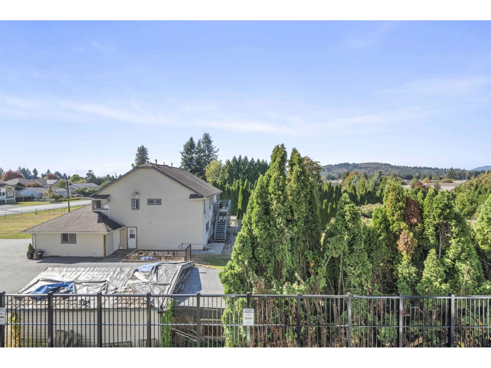 409 8423 Cedar Street Property Photo 13