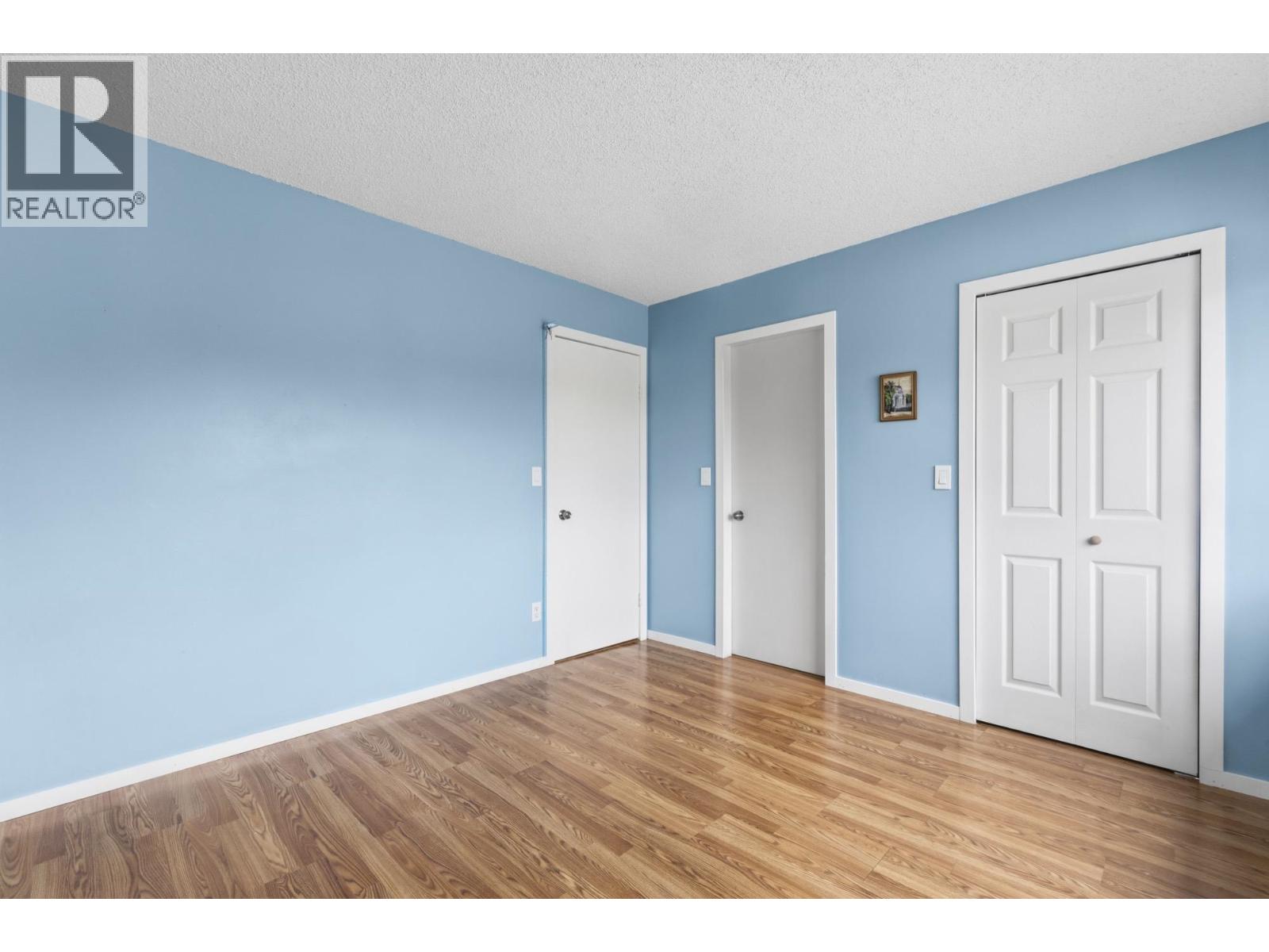 4 3384 Coast Meridian Road Property Photo 14