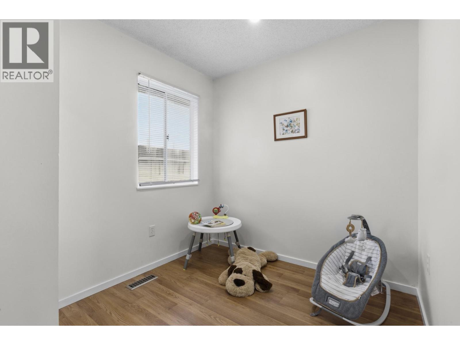 4 3384 Coast Meridian Road Property Photo 21