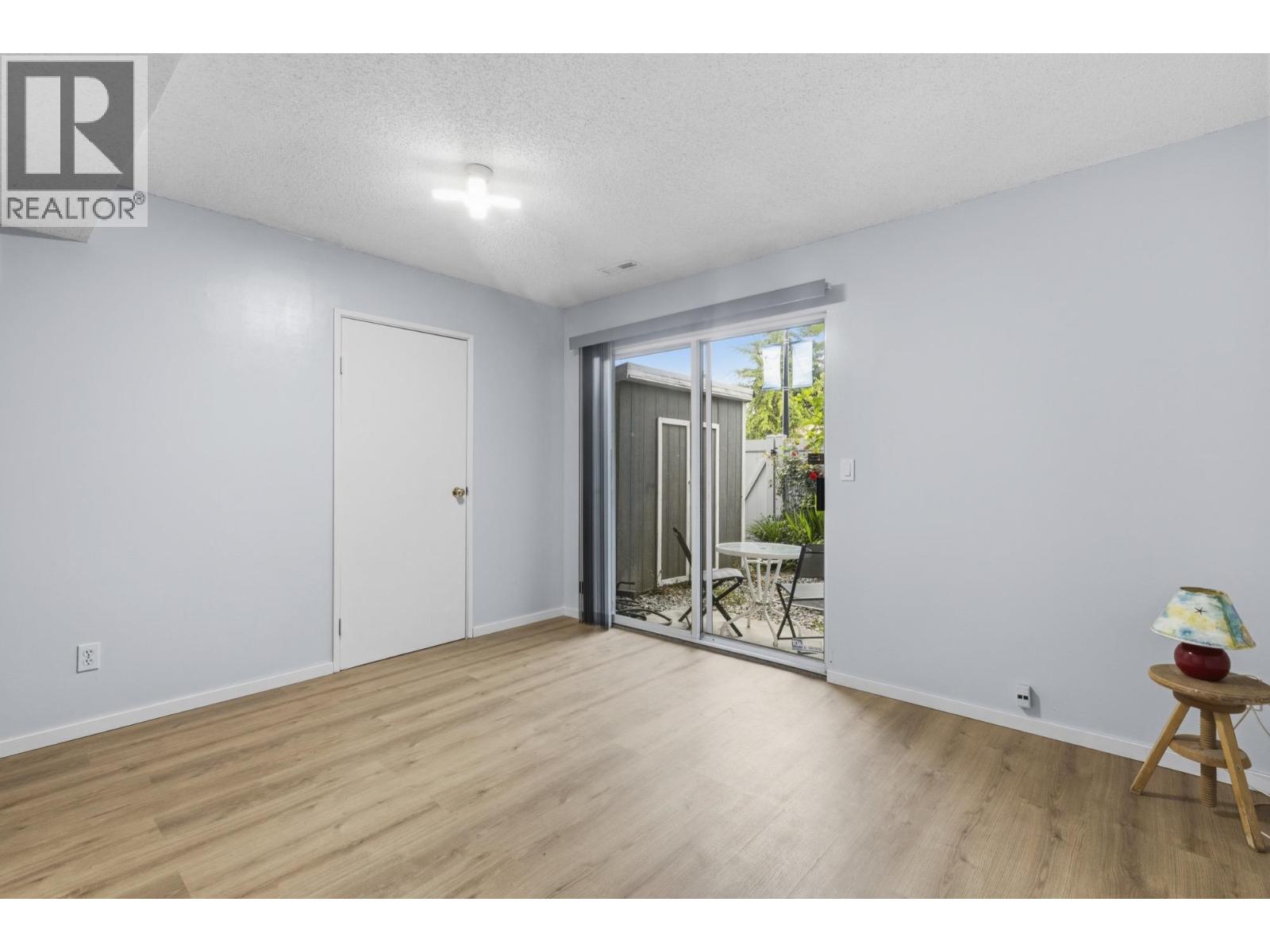 4 3384 Coast Meridian Road Property Photo 25