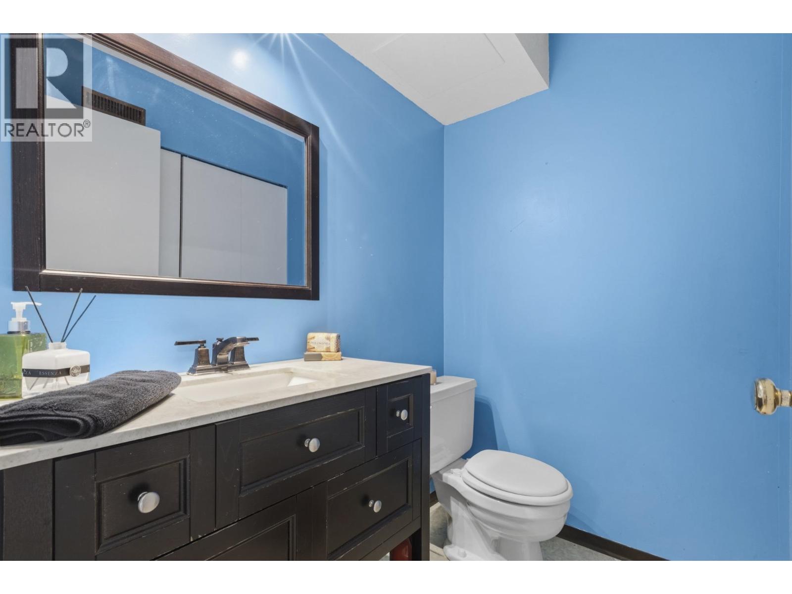 4 3384 Coast Meridian Road Property Photo 26