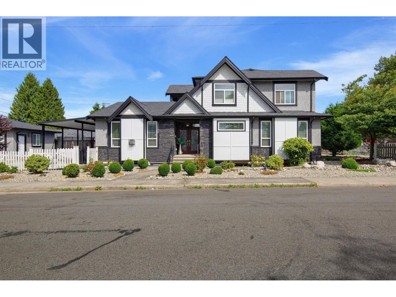 7888 Coquitlam Street Property Photo 1
