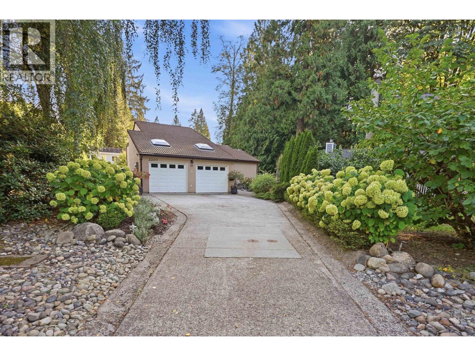 2207 Tanager Place Property Photo 2