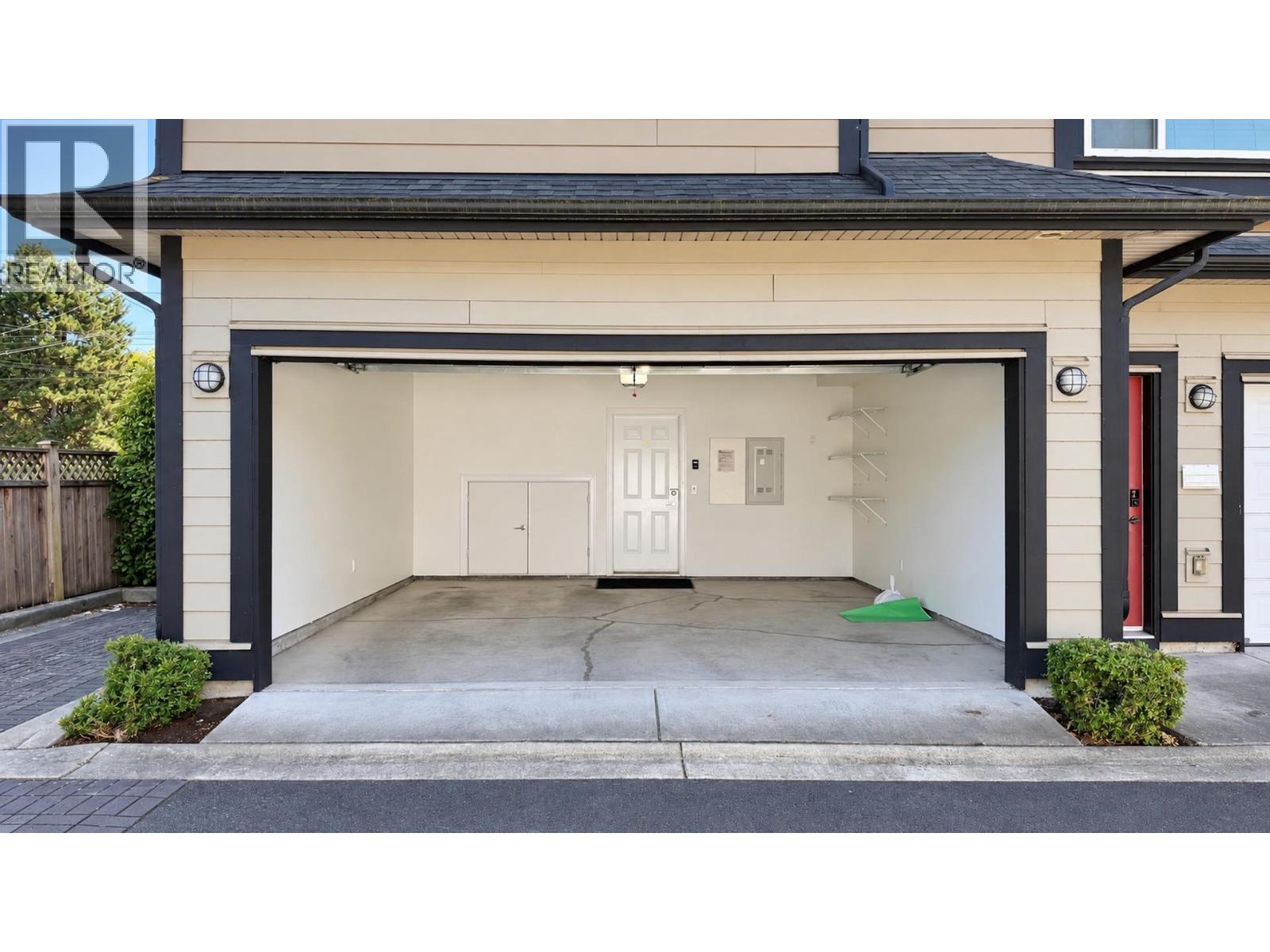 2 8531 Willams Road Property Photo 18