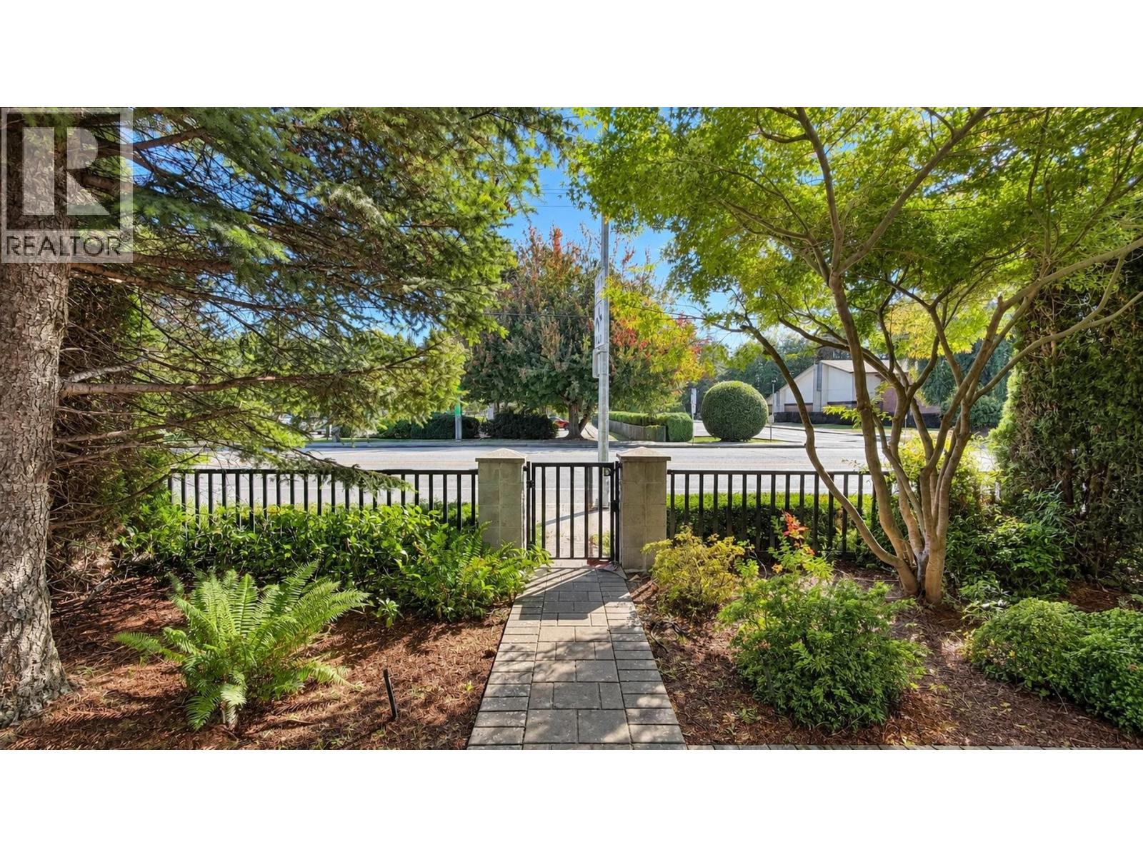 2 8531 Willams Road Property Photo 23