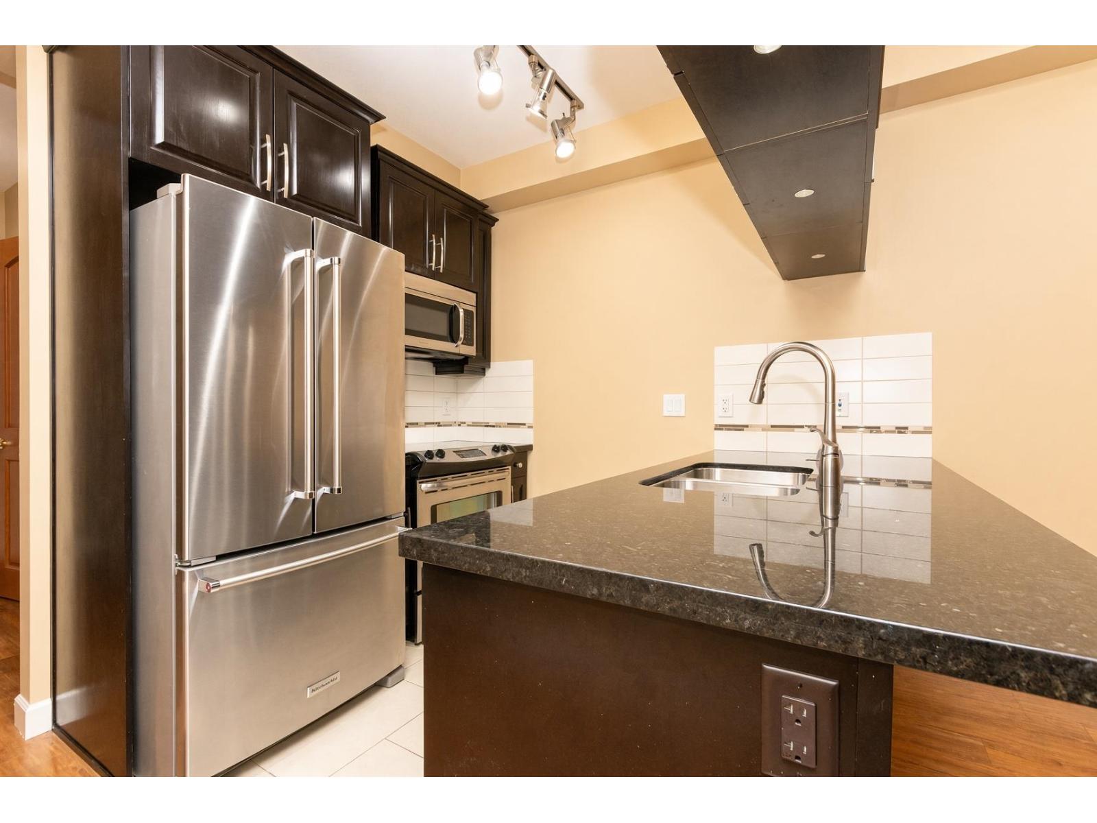 133 8288 207a Street Property Photo 7