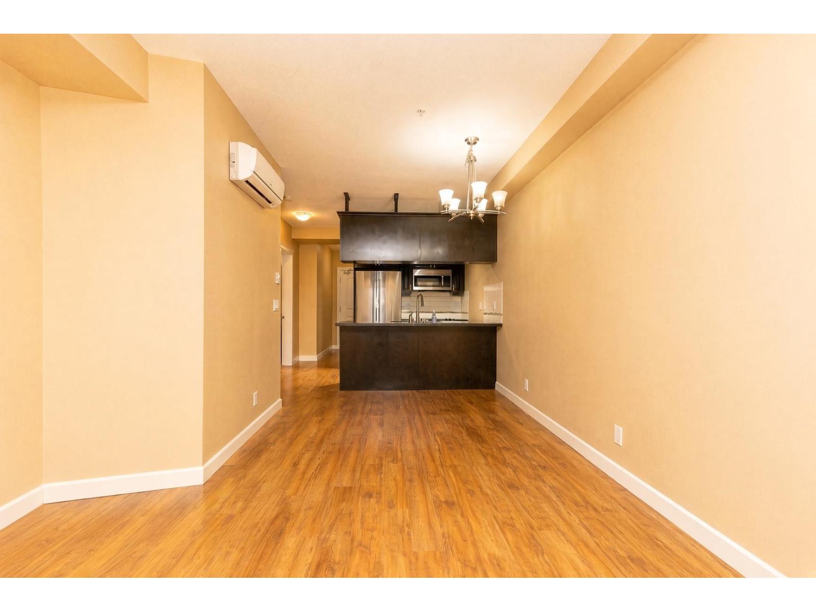 133 8288 207a Street Property Photo 10
