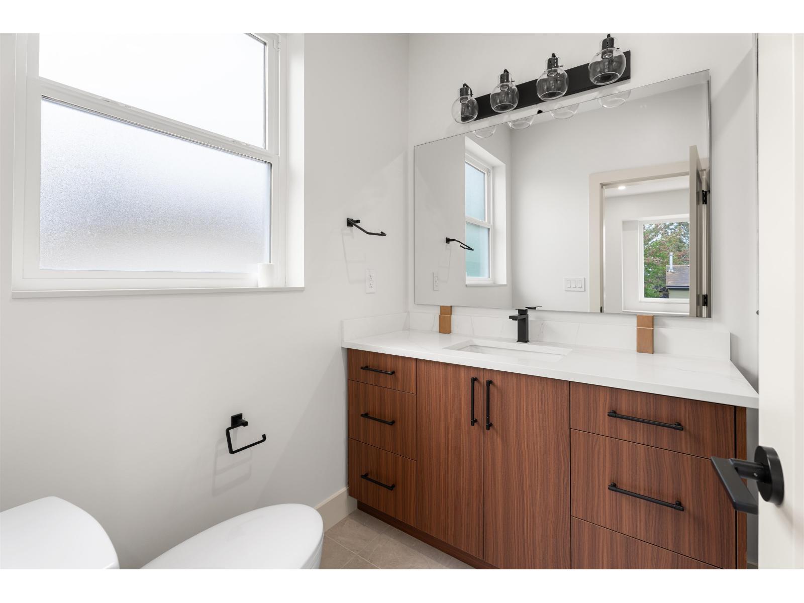 11365 86 Avenue Property Photo 20