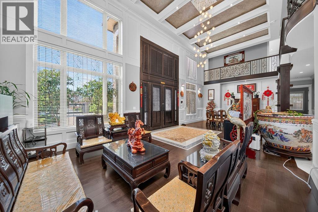 8828 Cooper Road Property Photo 11