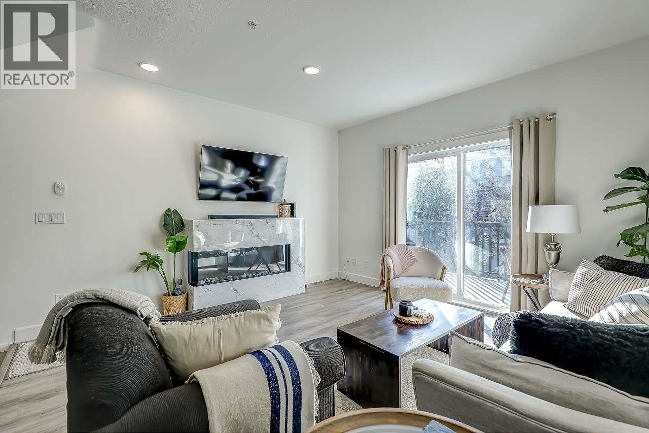 53 19572 Fraser Way Property Photo 8