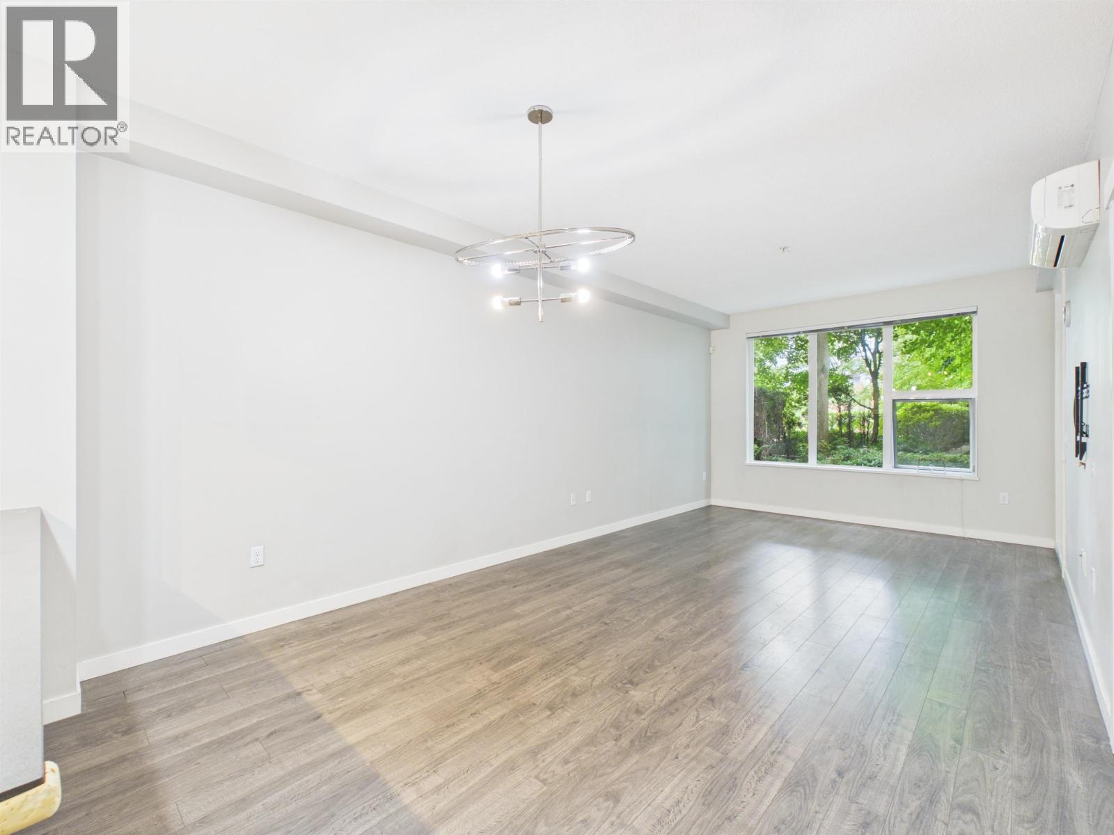 118 9399 Alexandra Road Property Photo 6