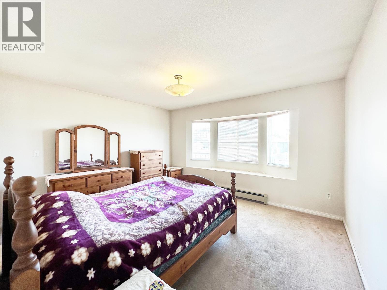 7674 Hilda Street Property Photo 6
