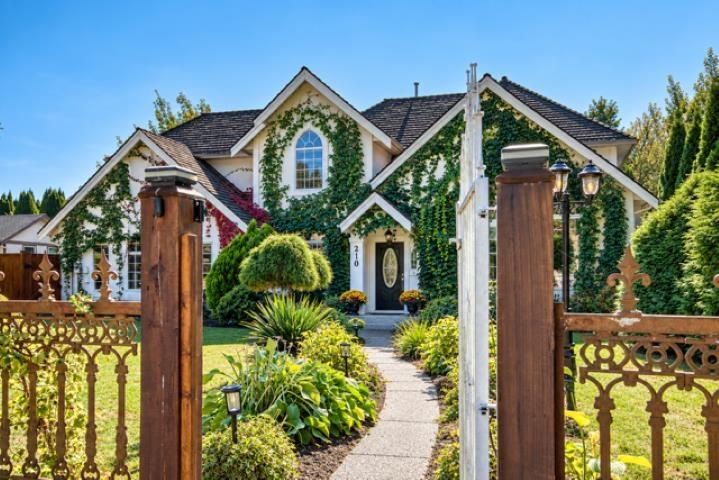 35210 Mcewen Avenue Property Photo 2