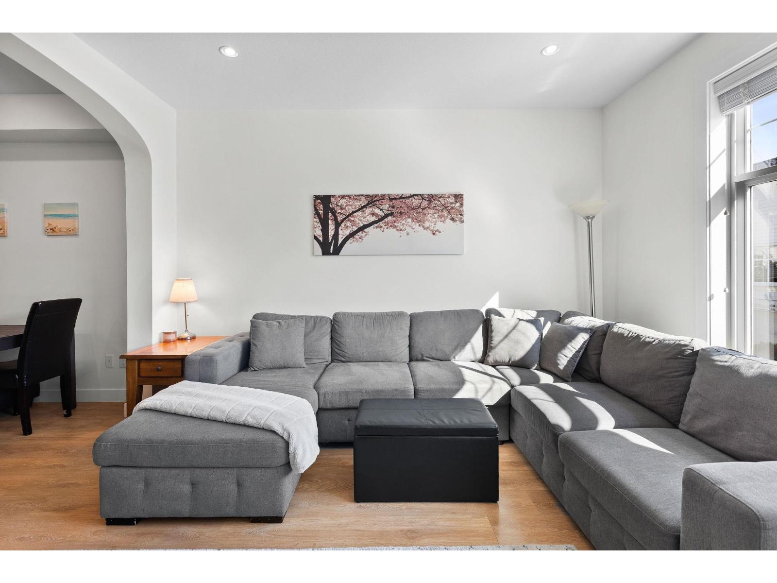 53 27735 Roundhouse Drive Property Photo 16
