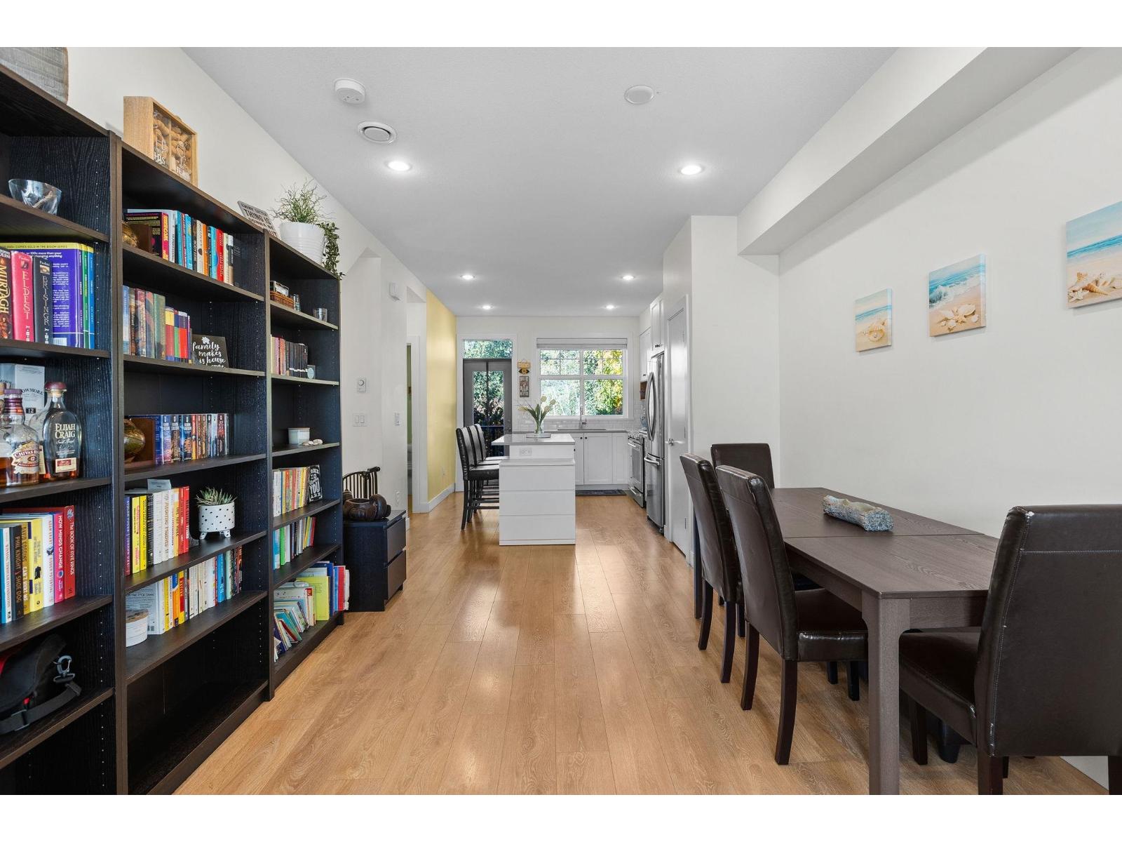 53 27735 Roundhouse Drive Property Photo 17