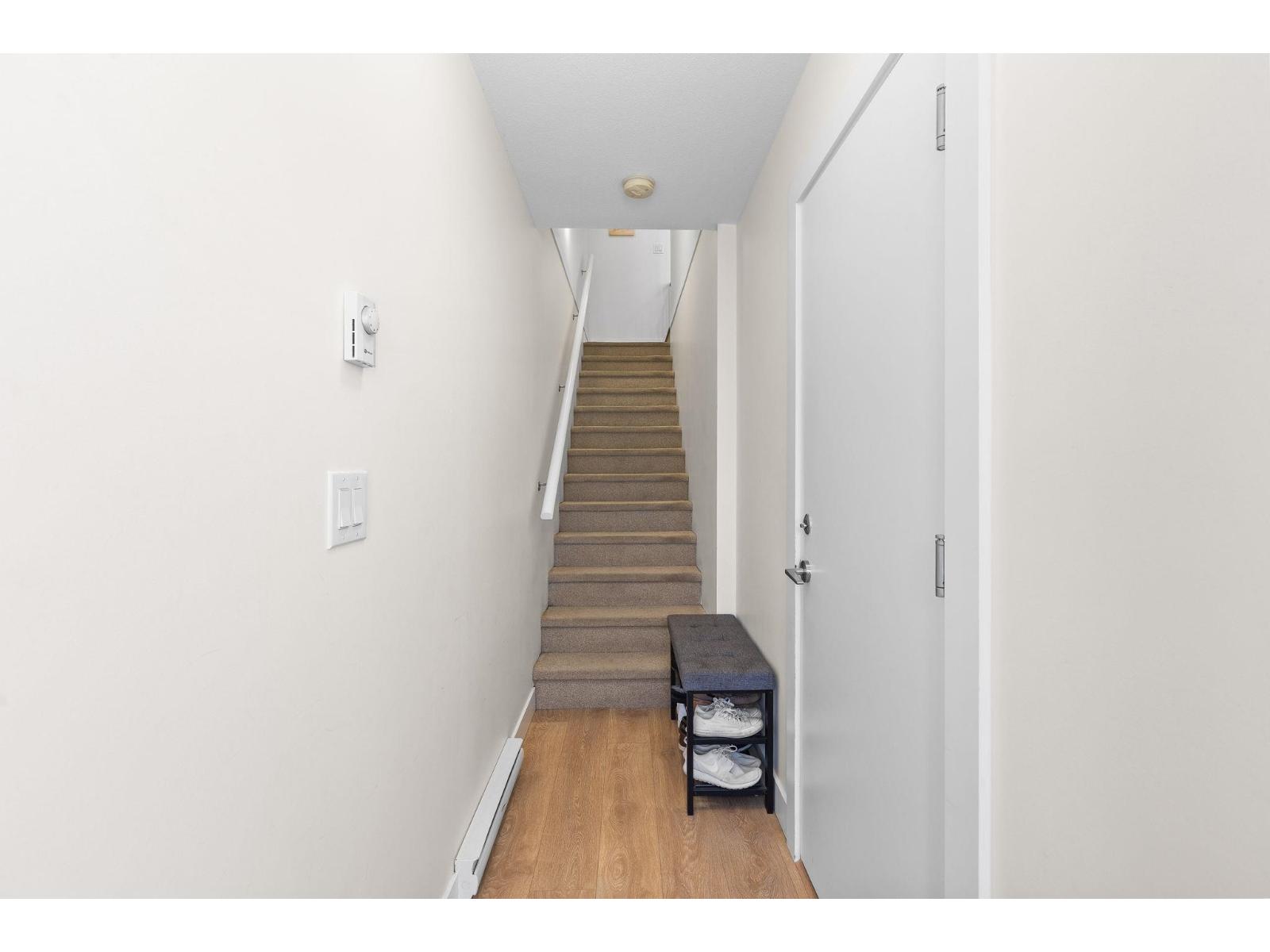 53 27735 Roundhouse Drive Property Photo 33