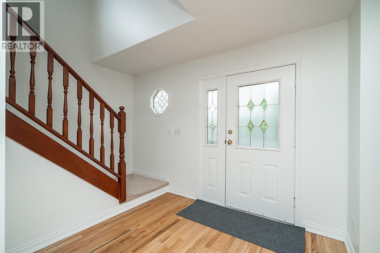 2948 Grant Street Property Photo 2