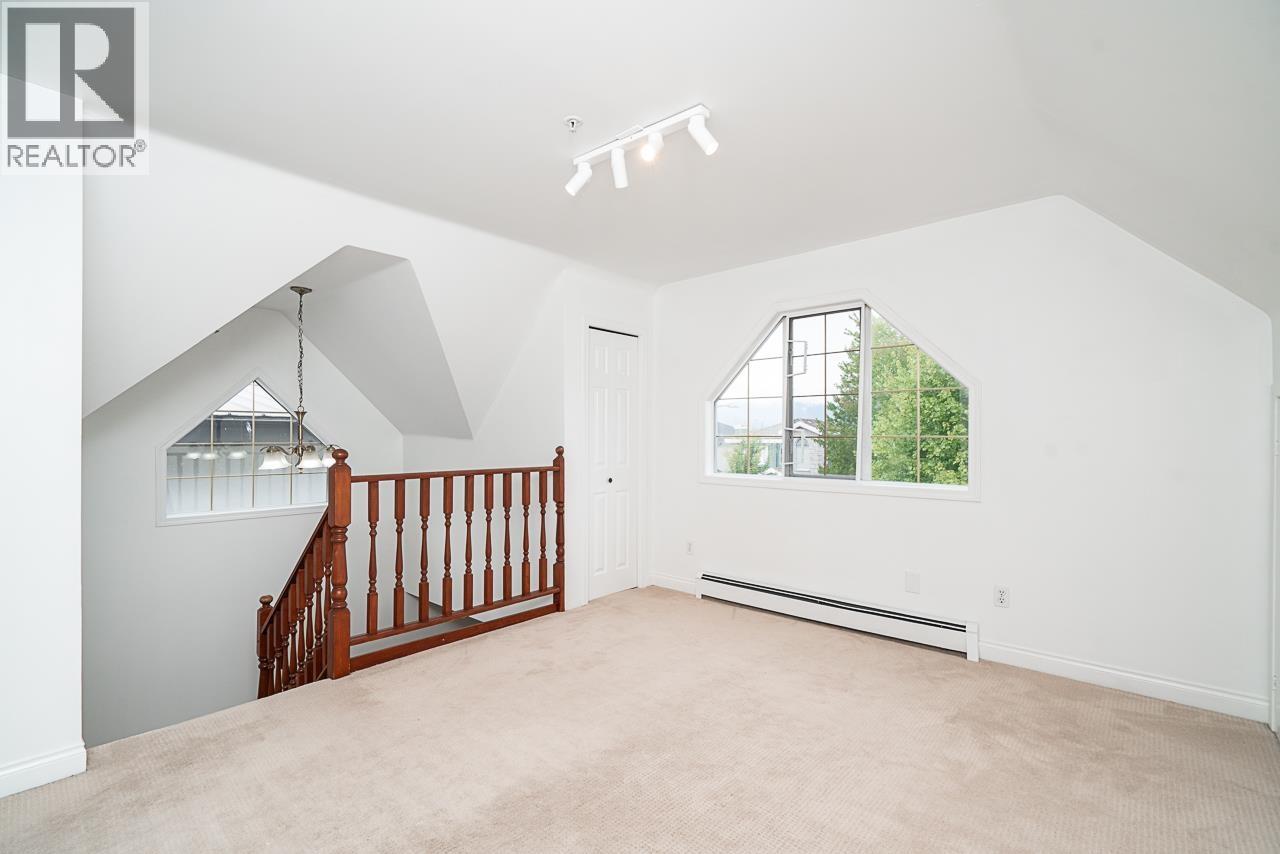 2948 Grant Street Property Photo 19