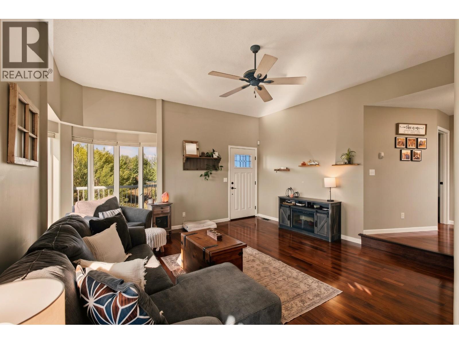 3152 Huston Road Property Photo 5