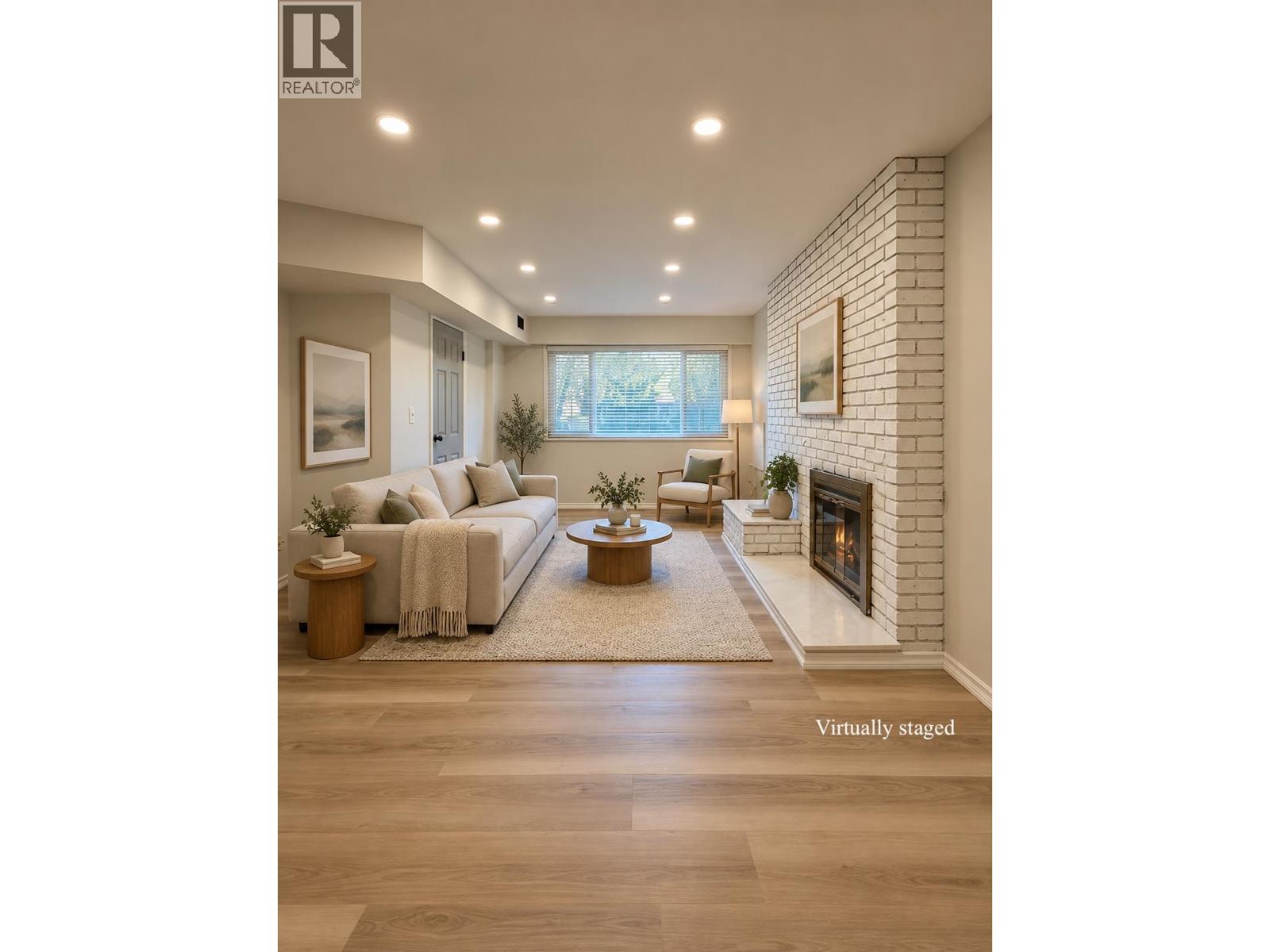 6925 Aubrey Property Photo 1